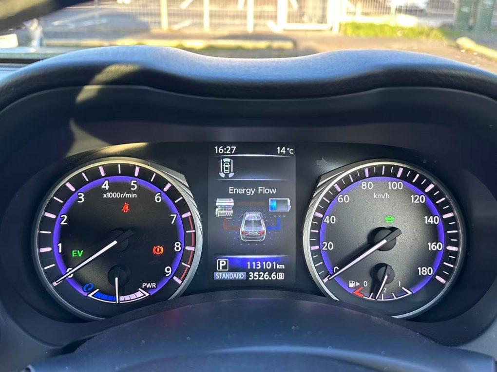 2016 NISSAN SKYLINE”Perfect Condition”