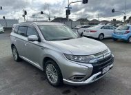 2020 MITSUBISHI OUTLANDER